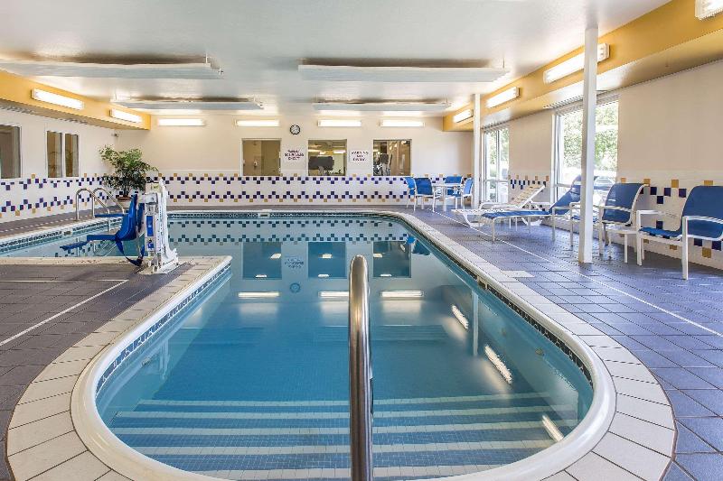 Отель Quality Inn & Suites Loveland