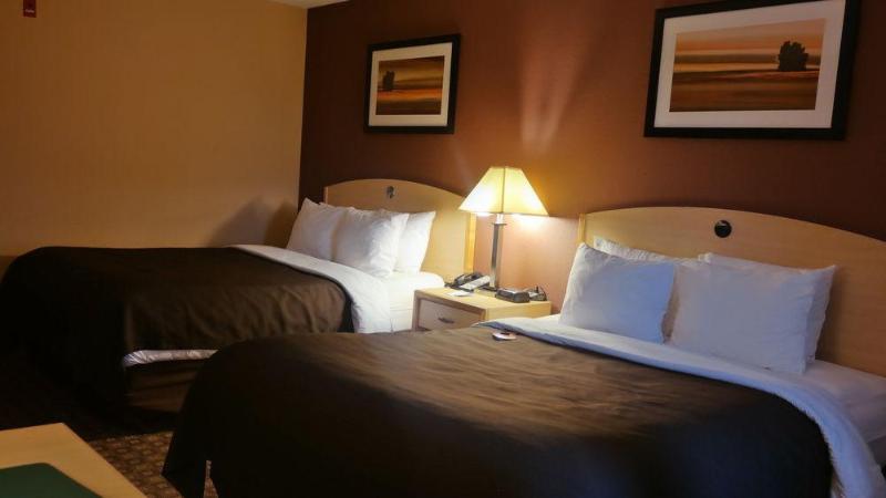 Отель Quality Inn & Suites Loveland