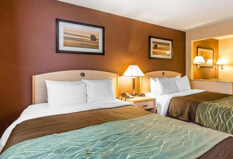 Отель Quality Inn & Suites Loveland