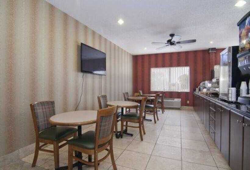 ホテル Quality Inn & Suites