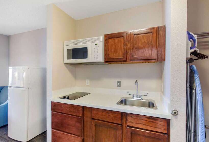 فندق Quality Inn & Suites Port Arthur  Nederland