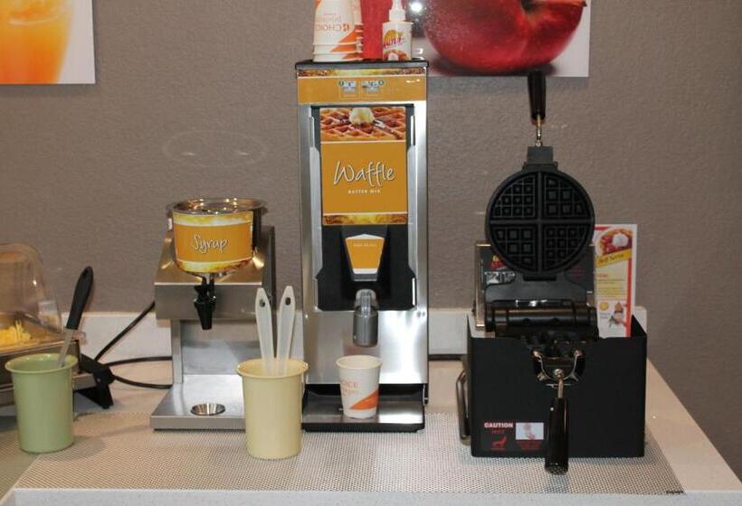 فندق Quality Inn & Suites Port Arthur  Nederland