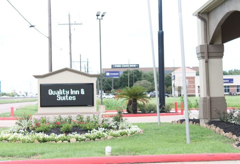 فندق Quality Inn & Suites Port Arthur  Nederland