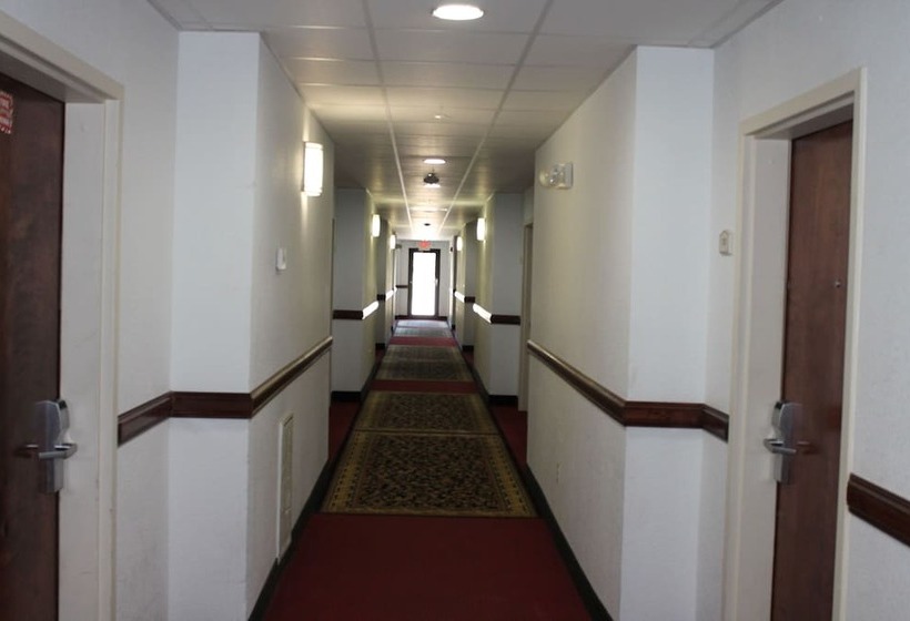 فندق Quality Inn & Suites Port Arthur  Nederland