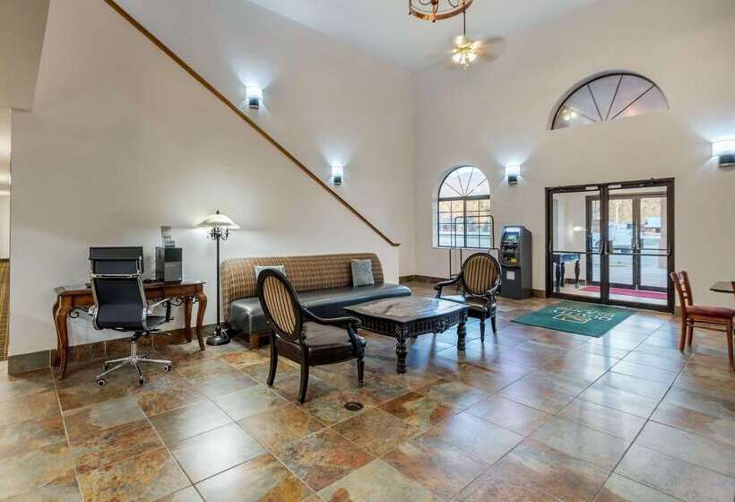 فندق Quality Inn & Suites