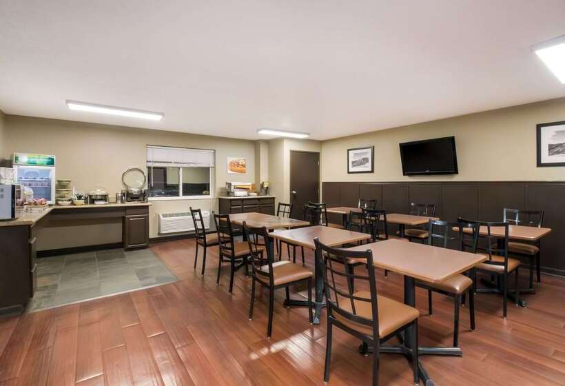 בית מלון כפרי Quality Inn & Suites Steamboat Springs