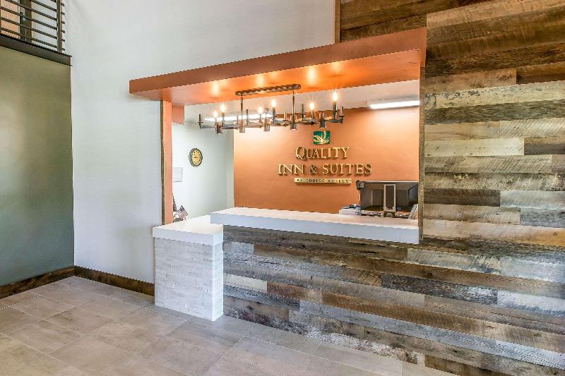 בית מלון כפרי Quality Inn & Suites Steamboat Springs