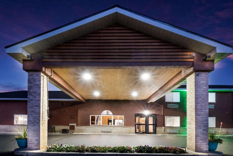 בית מלון כפרי Quality Inn & Suites Steamboat Springs