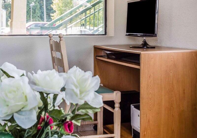 בית מלון כפרי Quality Inn & Suites Stockbridge Atlanta South I 75