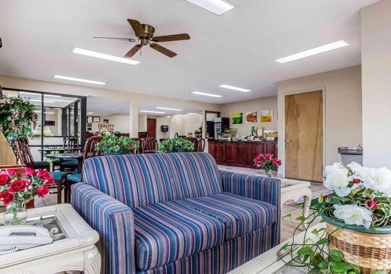 בית מלון כפרי Quality Inn & Suites Stockbridge Atlanta South I 75