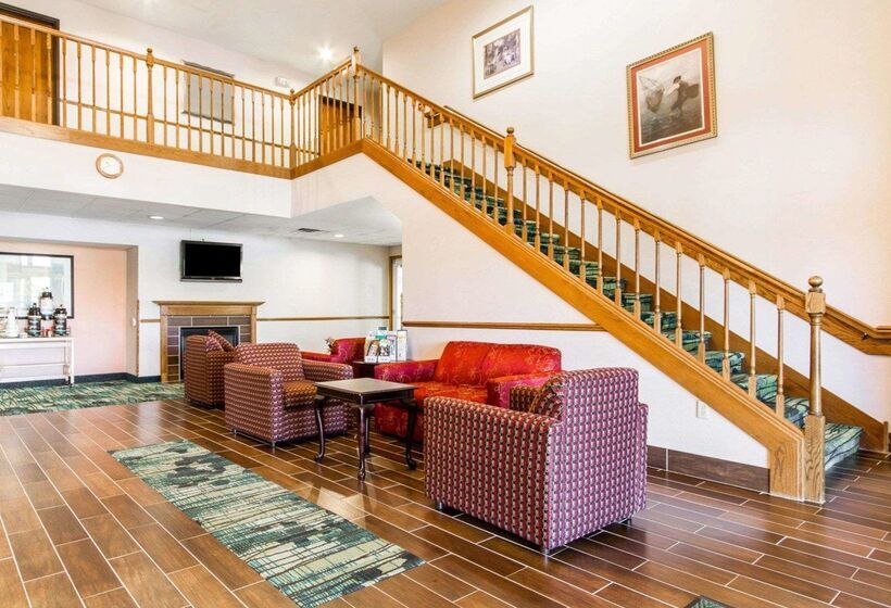 فندق Quality Inn & Suites Stoughton  Madison South
