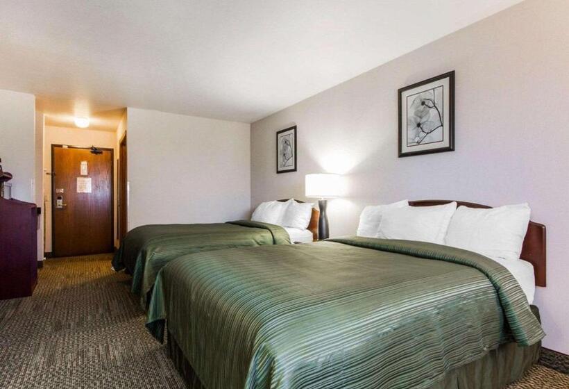 فندق Quality Inn & Suites Stoughton  Madison South