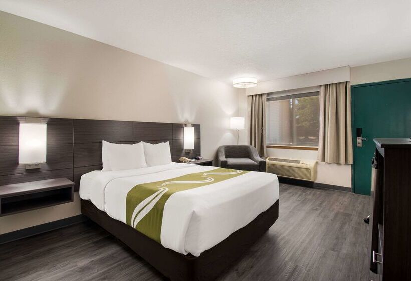 Отель Quality Inn & Suites Wilsonville
