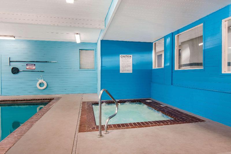 Отель Quality Inn & Suites Wilsonville