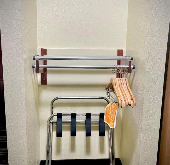 Отель Quality Inn & Suites Wisconsin Dells Downtown   Waterparks Area