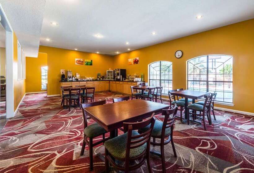 호텔 Quality Inn University Near Downtown