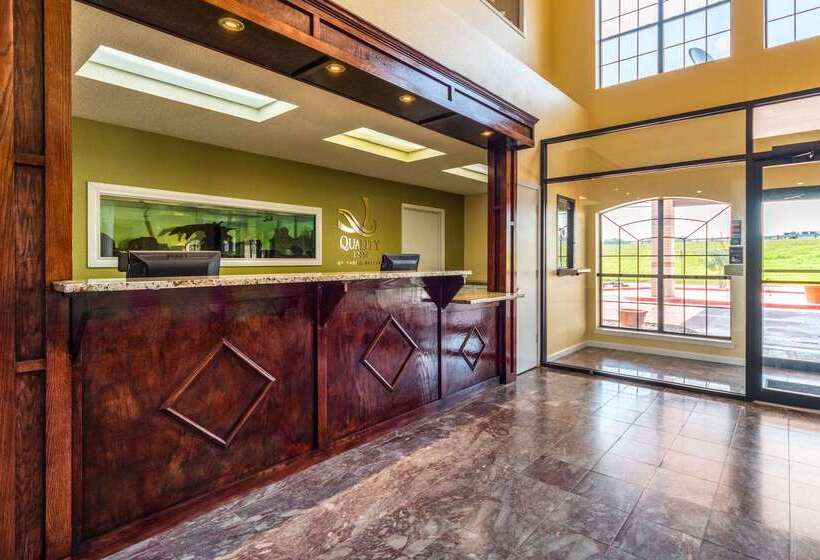 فندق Quality Inn University Near Downtown