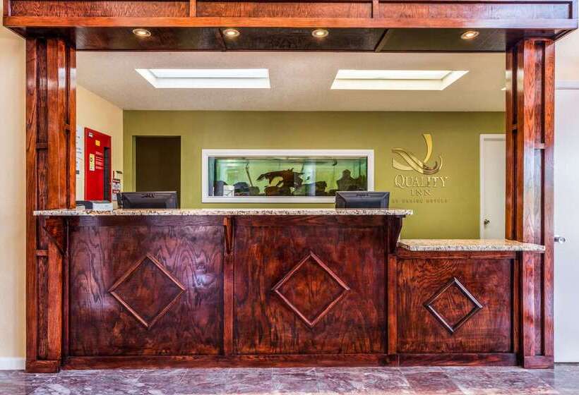 فندق Quality Inn University Near Downtown