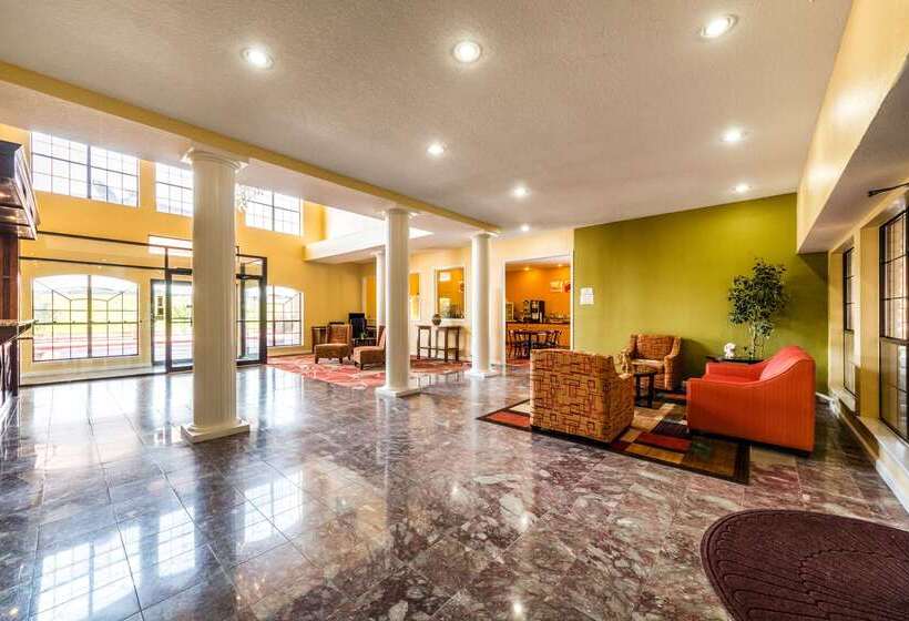 호텔 Quality Inn University Near Downtown