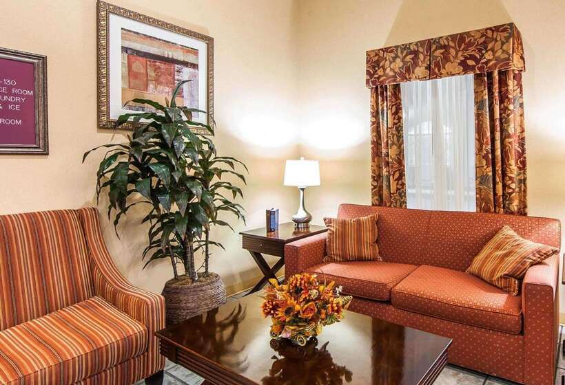 فندق Quality Inn