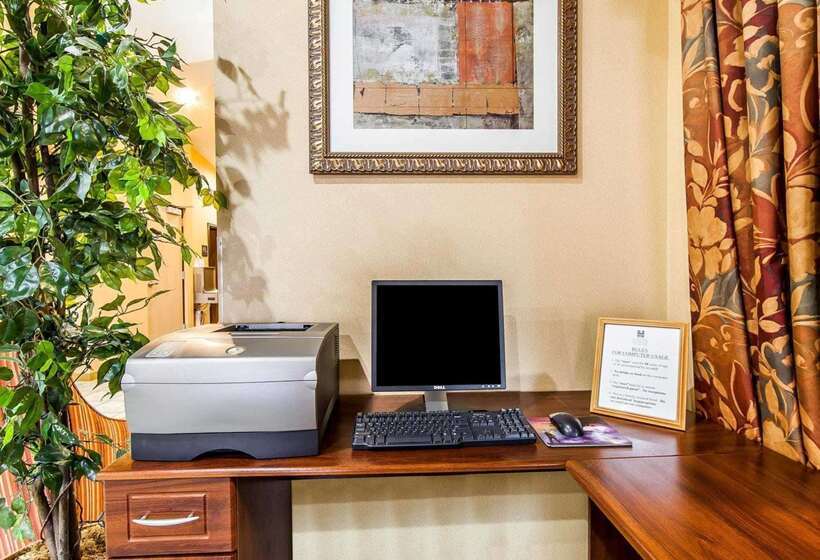 فندق Quality Inn