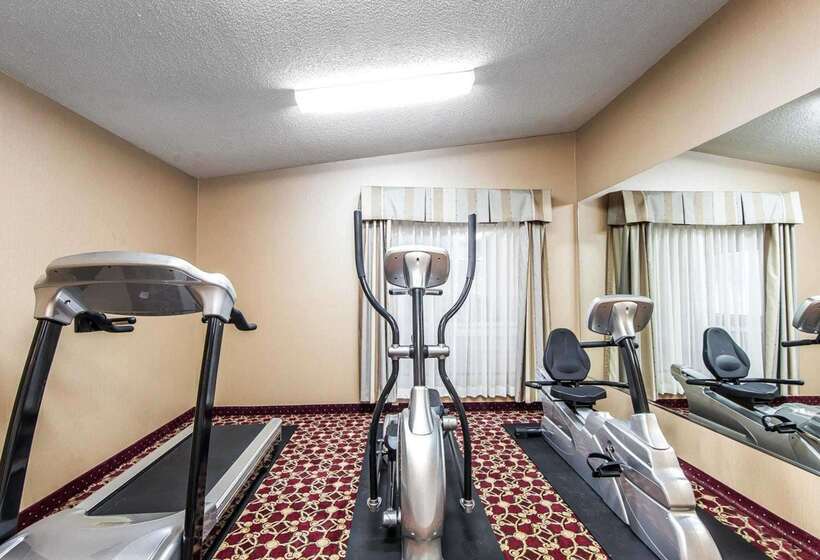 فندق Quality Inn