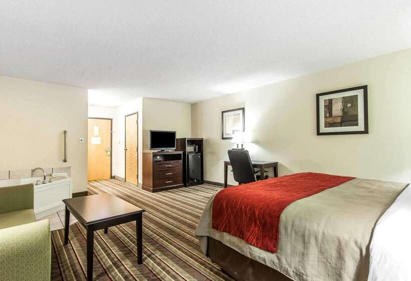 فندق Quality Inn