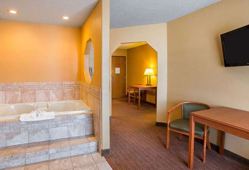 בית מלון כפרי Quality Inn