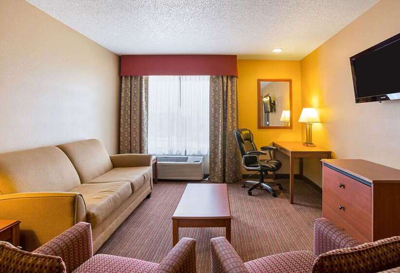 فندق Quality Inn