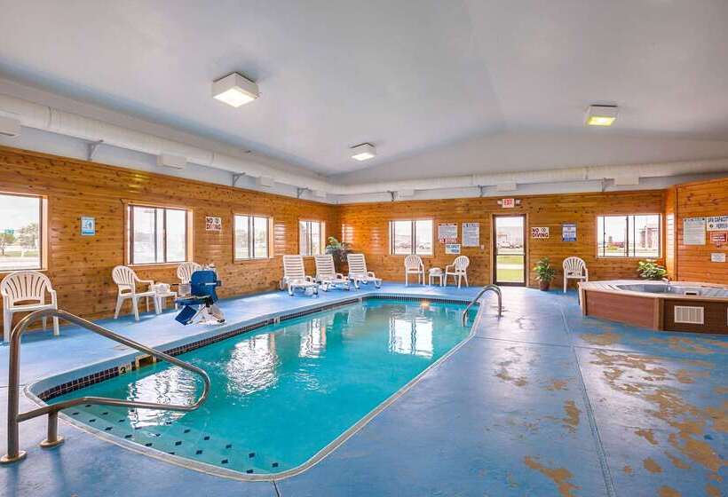 בית מלון כפרי Quality Inn