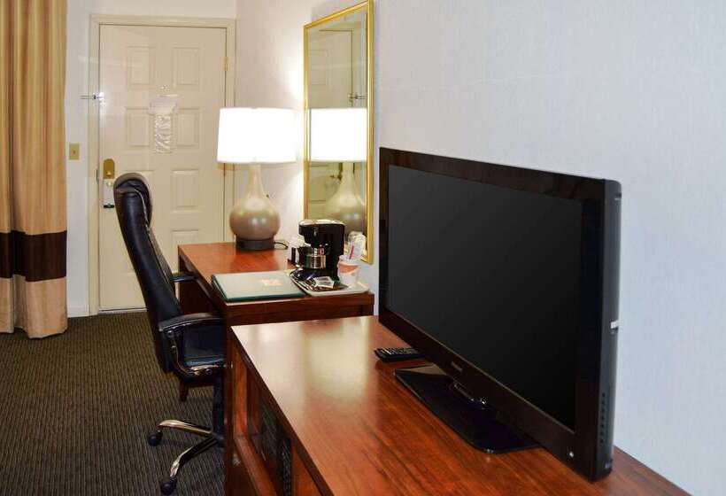 فندق Quality Inn Yosemite Valley Gateway