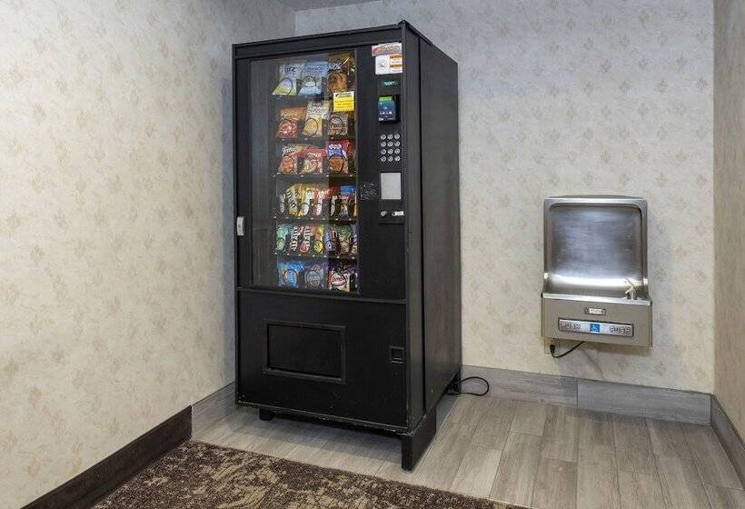 فندق Red Roof Inn Clifton Park