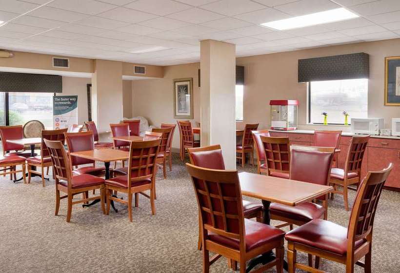 Motel 6 Cleveland, Ms   Delta State University