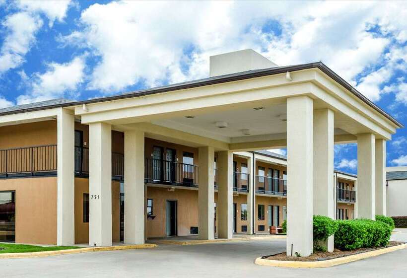 Motel 6 Cleveland, Ms   Delta State University