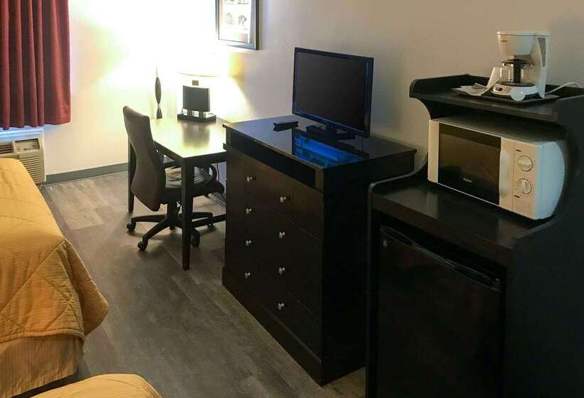 בית מלון כפרי Rodeway Inn