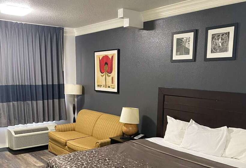 בית מלון כפרי Rodeway Inn