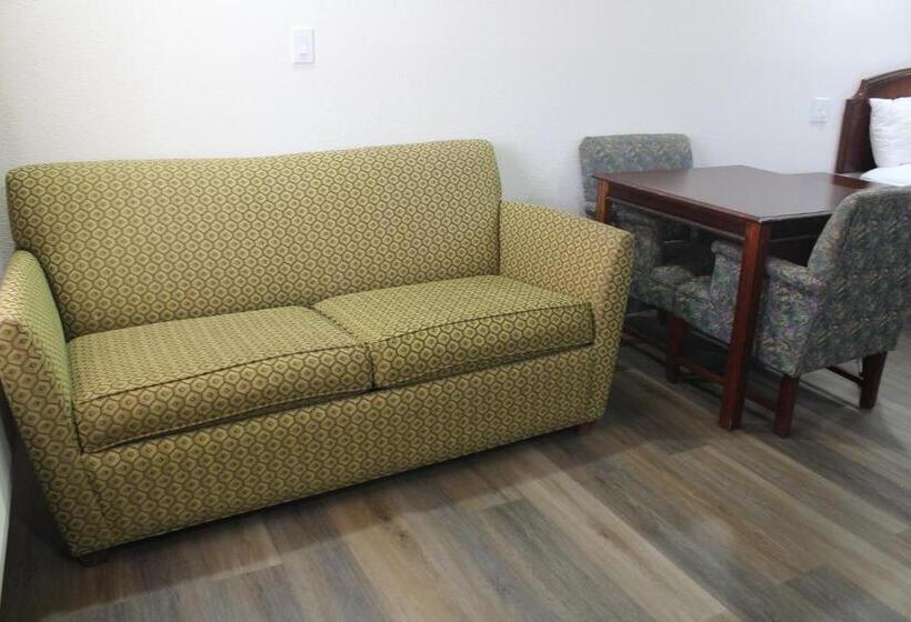 فندق Rodeway Inn