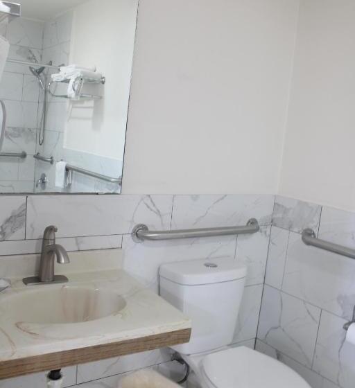 فندق Rodeway Inn