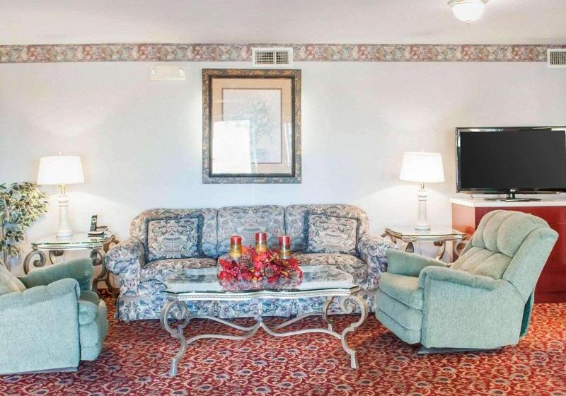 فندق Rodeway Inn