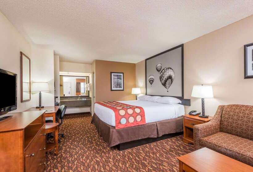 هتل Super 8 By Wyndham Clovis