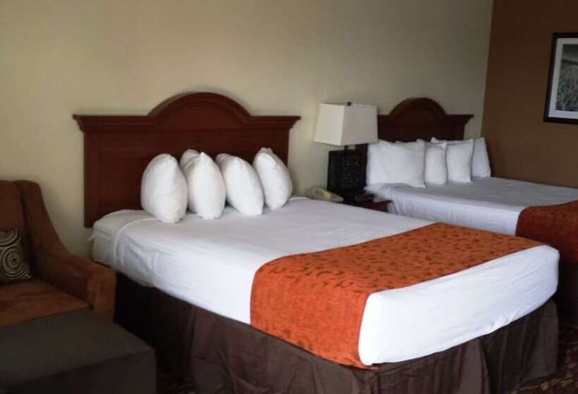 فندق Super 8 By Wyndham Clovis