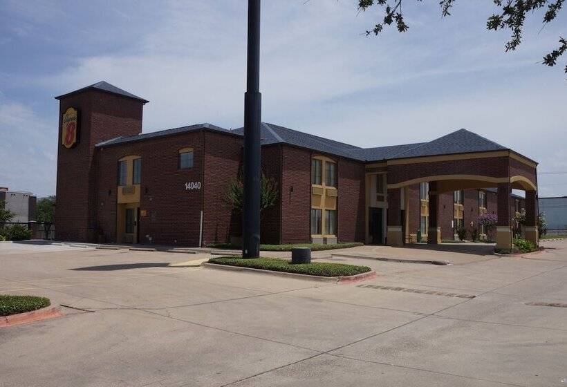 فندق Super 8 By Wyndham Farmers Branch/north Dallas