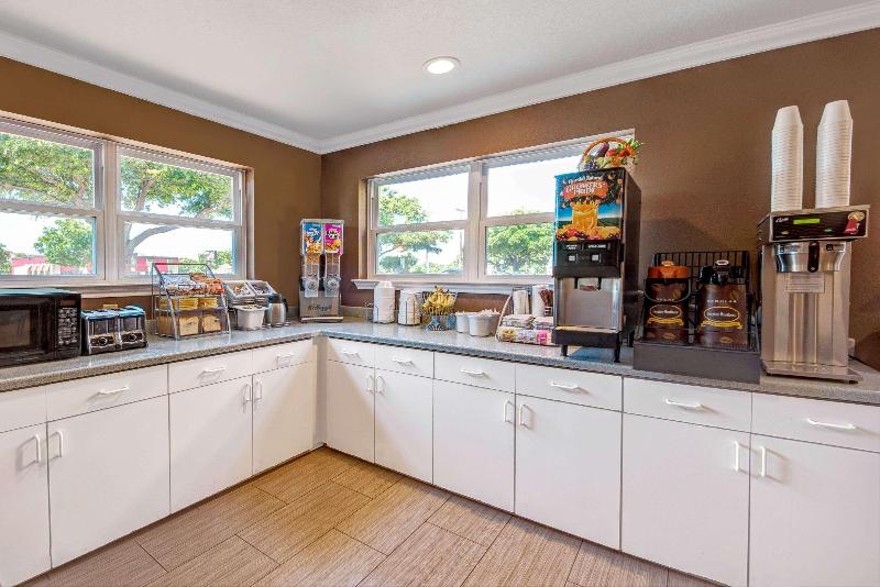 Szálloda Super 8 By Wyndham Richardson Dallas