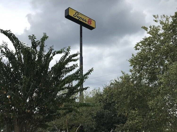 酒店 Super 8 By Wyndham Slidell