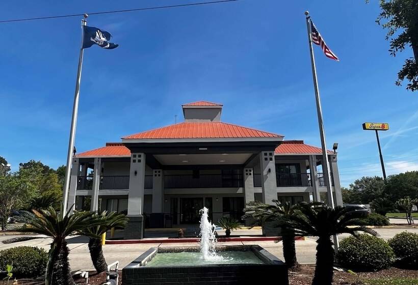 酒店 Super 8 By Wyndham Slidell