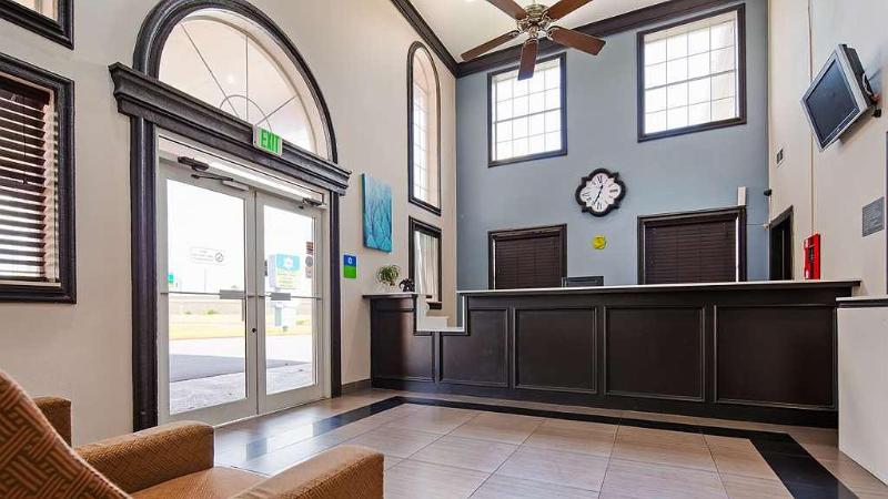 Surestay Hotel By Best Western Brownsville