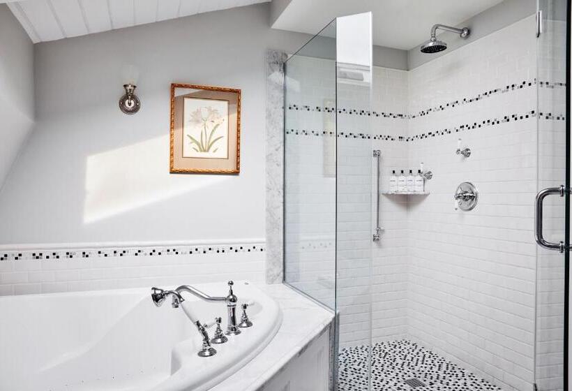 فندق The Cliffside Inn