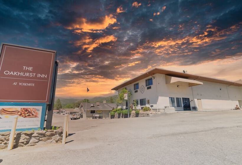 酒店 The Oakhurst Inn At Yosemite
