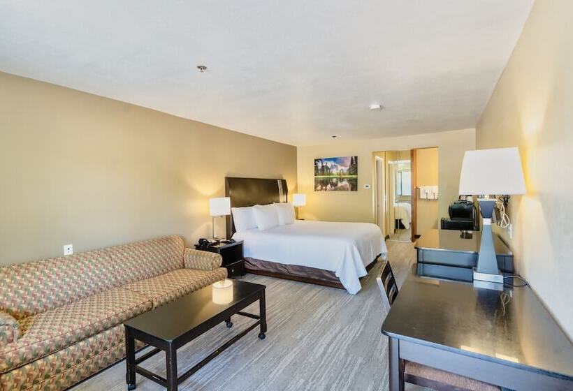 酒店 The Oakhurst Inn At Yosemite