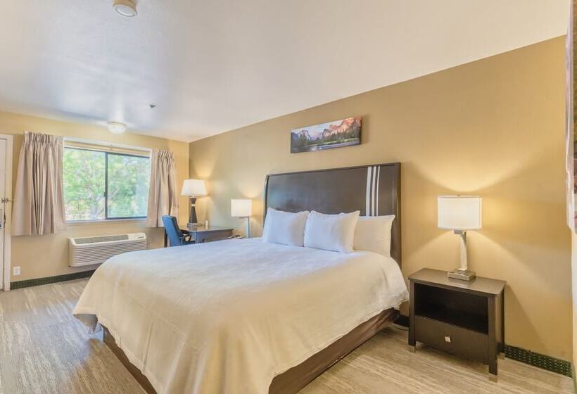 酒店 The Oakhurst Inn At Yosemite